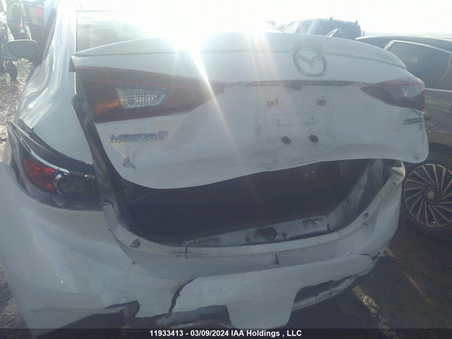 2014 Mazda 3 Touring მანქანა იყიდება აუქციონზე, vin: JM1BM1V79E1118459, აუქციონის ნომერი: 11933413