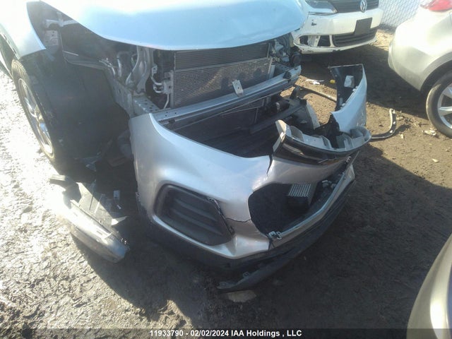 Chevrolet TRAX 2019 3GNCJKSBXKL244742 Image 12