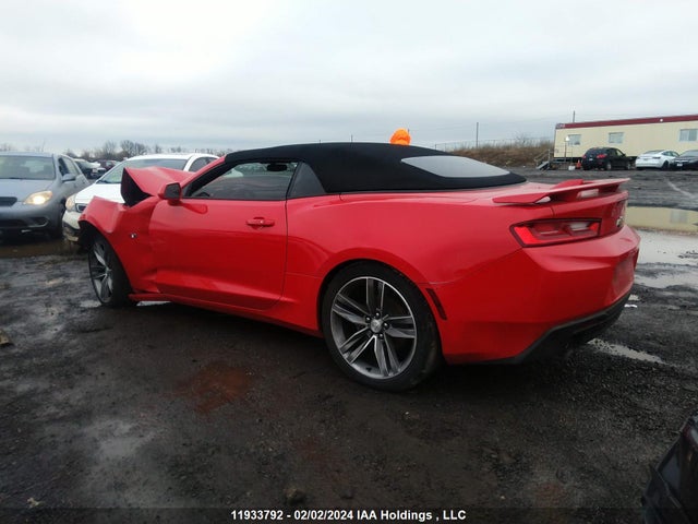 Chevrolet Camaro 2017 1G1FB3DX5H0214757 Image 3