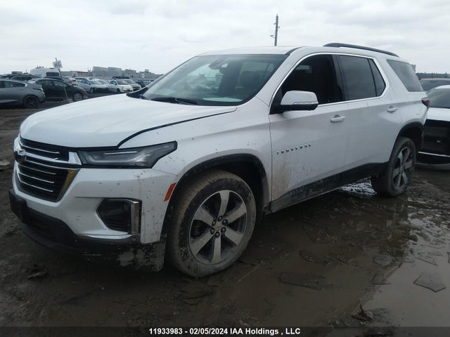 Chevrolet TRAVERSE 2023 1GNEVHKW4PJ218946 Image 2
