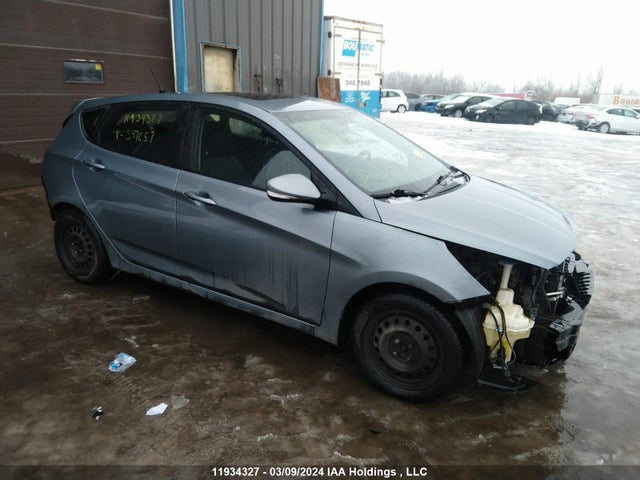 Hyundai Accent Sport 2017 KMHCU5AE2HU357057 main image