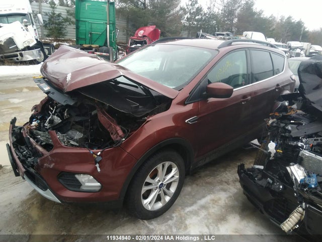 1FMCU0GD6JUB17775 Ford ESCAPE SE