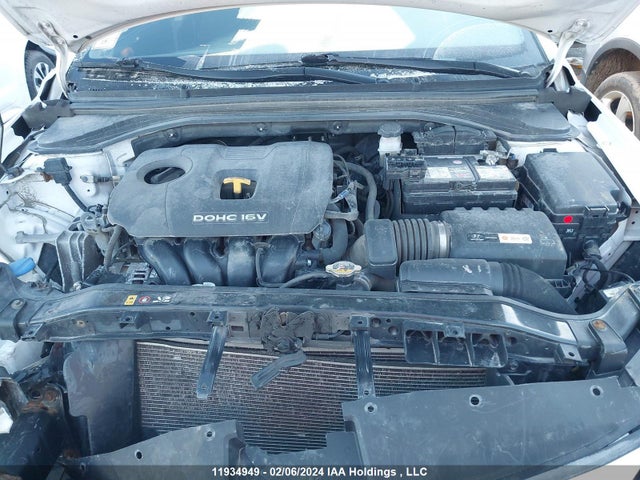 Hyundai ELANTRA GL 2018 KMHD84LFXJU689987 Image 10