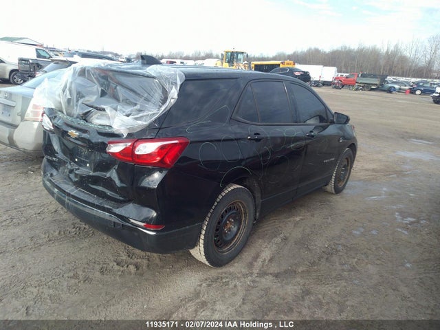 Chevrolet EQUINOX LS 2018 2GNAXHEV8J6270984 Image 4