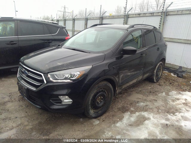 1FMCU0GD6HUA42036 Ford ESCAPE SE
