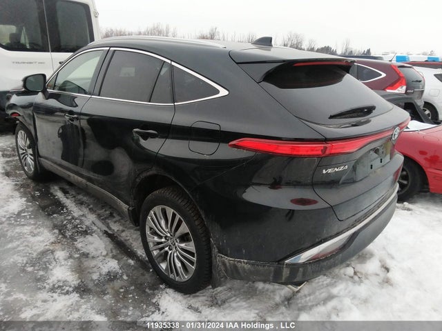 Toyota Venza Limited 2023 JTEAAAAHXPJ125146 Image 3