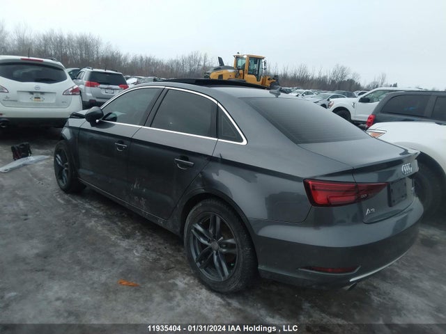 WAUF8GFF8J1067705 Audi A3 SEDAN
