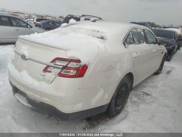 1FAHP2J85JG134094 Ford Taurus Limited