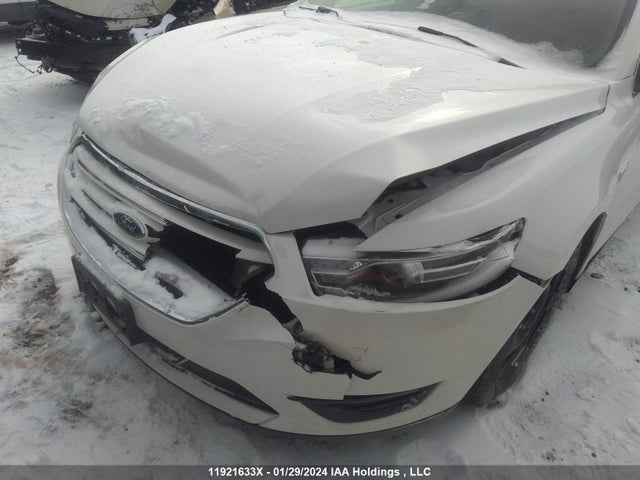 1FAHP2J85JG134094 Ford Taurus Limited