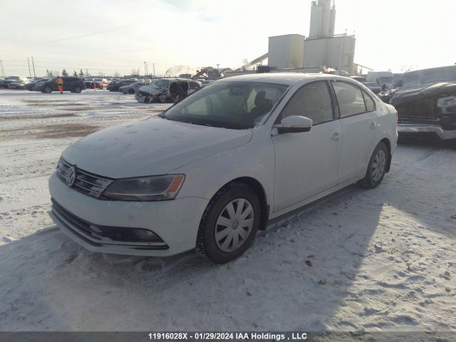 11916028 :رقم المزاد ، 3VWD07AJ5FM211571 vin ، 2015 Volkswagen Jetta Sedan Td1 Turbo Diesel مزاد بيع