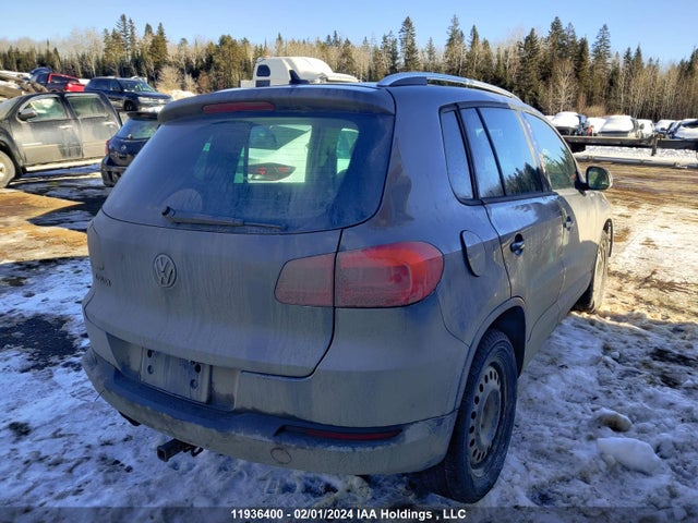 WVGJV7AX6FW559094 Volkswagen TIGUAN