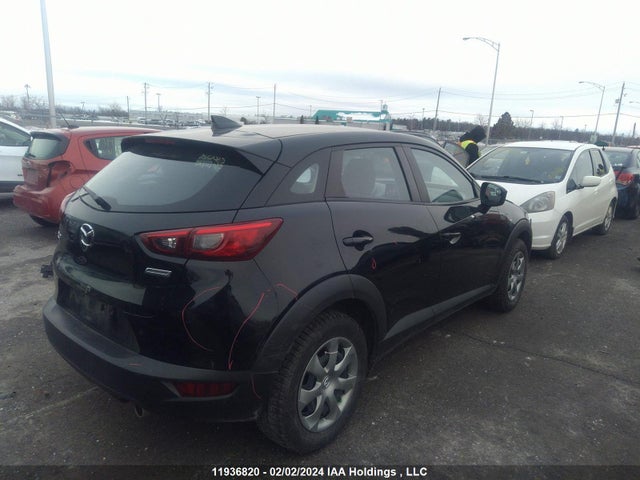 JM1DKDB7XJ0326645 Mazda Cx-3 Sport