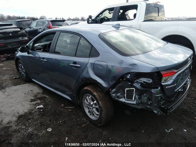 Toyota Corolla Hybrid 2024 JTDBCMFE4R3032116 Image 3
