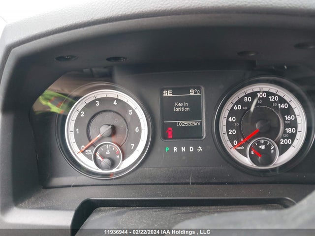 3C6MR5AJ3EG319883 RAM 2500 St