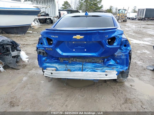 Chevrolet Cruze 2018 1G1BE5SM6J7245796 Image 17