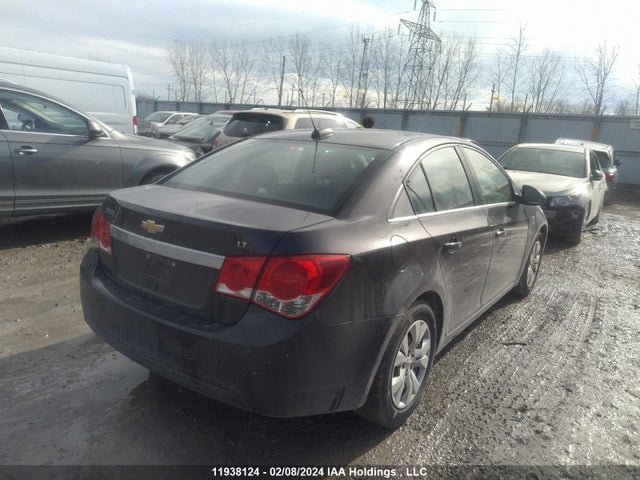 Chevrolet Cruze 2015 1G1PC5SBXF7226475 Image 4