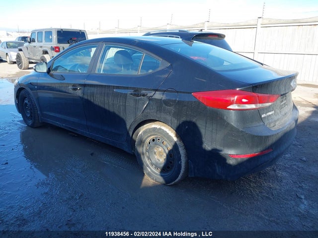 Hyundai ELANTRA GL 2018 KMHD84LF8JU478397 Image 3