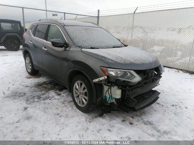 11938513 :رقم المزاد ، 5N1AT2MV4HC855660 vin ، 2017 Nissan Rogue Sv/sl مزاد بيع