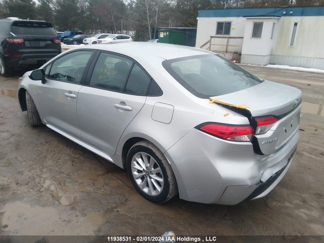 Toyota COROLLA LE 2021 5YFBPMBE9MP189134 Image 3