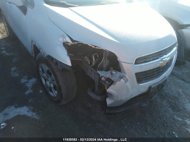 Chevrolet TRAX LS 2015 3GNCJKSB7FL143423 Image 6
