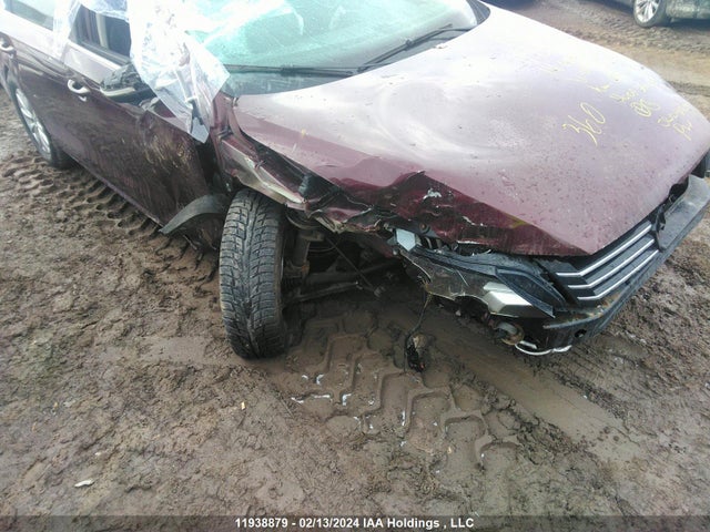 1VWAS7A3XEC094696 Volkswagen PASSAT