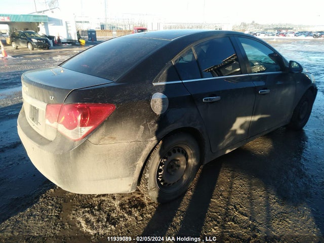 Chevrolet Cruze 2014 1G1PC5SB3E7245383 Image 4