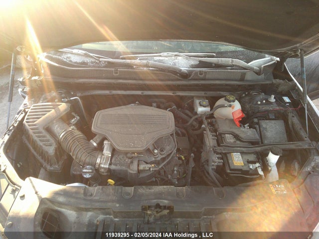 Chevrolet BLAZER 2022 3GNKBKRS9NS232543 Image 10
