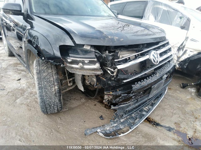 1V2LR2CA8JC513725 Volkswagen ATLAS