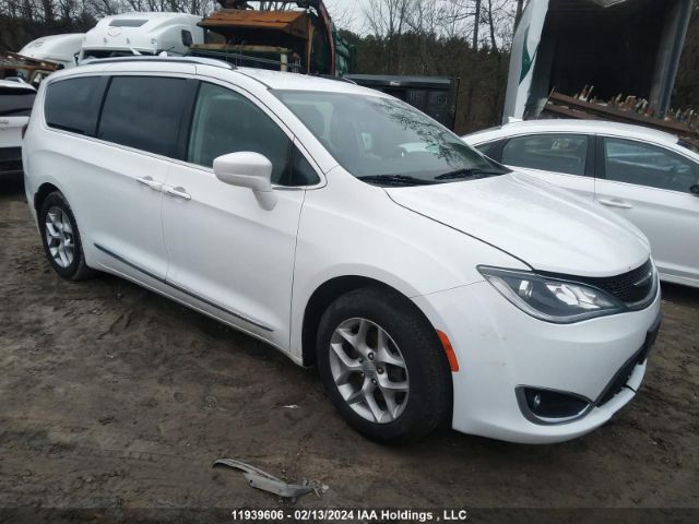 Auction sale of the 2019 Chrysler Pacifica Touring L, vin: 2C4RC1BG0KR609449, lot number: 11939606