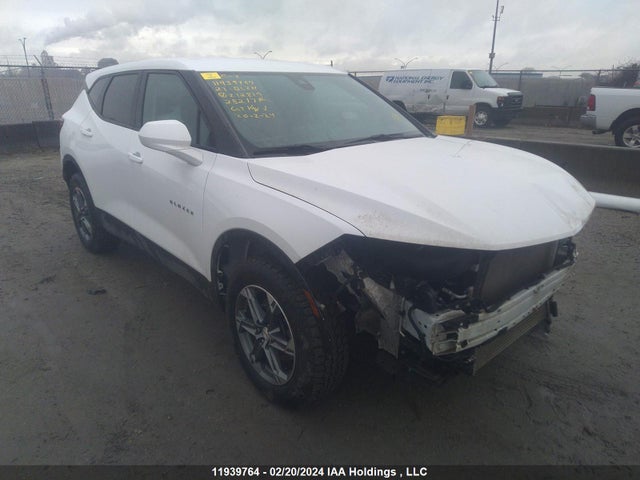 Chevrolet BLAZER 2023 3GNKBHR42PS212819 Image 1