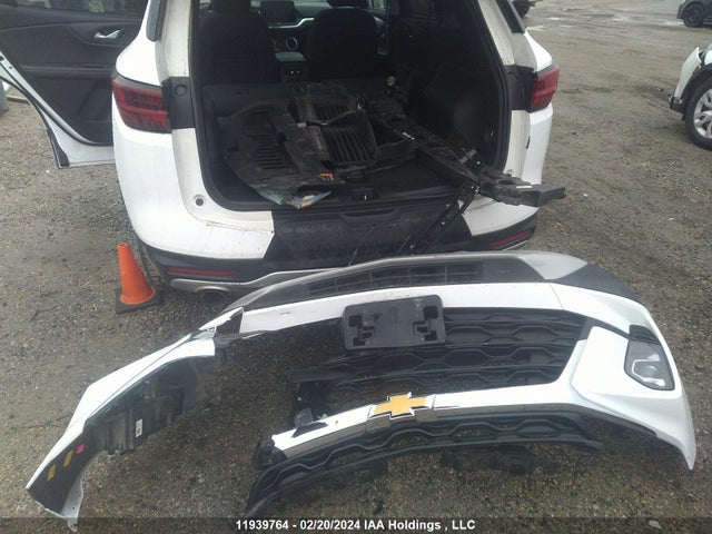 Chevrolet Blazer 2023 3GNKBHR42PS212819 Image 12