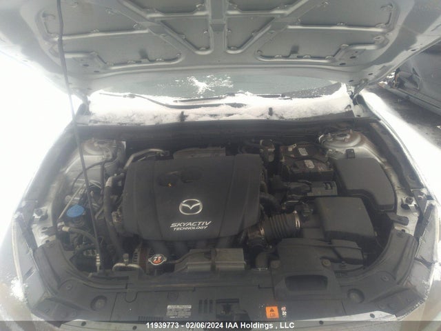 3MZBN1V78JM227969 Mazda MAZDA3