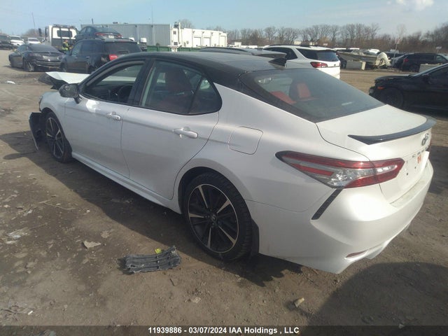Toyota CAMRY 2019 4T1B61HK5KU241448 Image 3