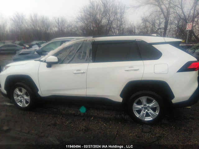 Toyota RAV4 2021 2T3R1RFV6MC206082 Image 13