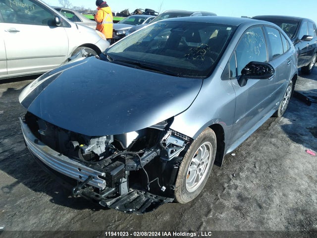 Toyota Corolla Hybrid 2023 JTDBDMHEXP3000651 Image 2