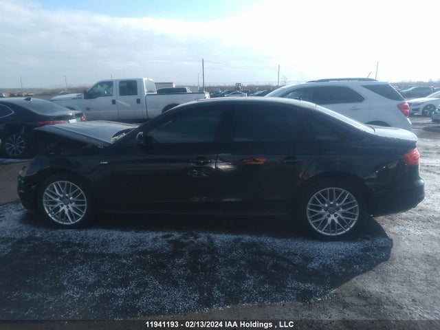 WAUBFCFL1FN031504 Audi A4