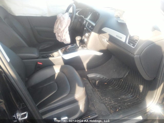 WAUBFCFL1FN031504 Audi A4