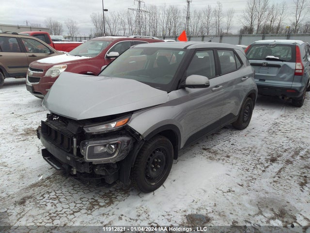 Hyundai Venue Essential Auto Ivt 2021 KMHRB8A32MU094580 Image 2