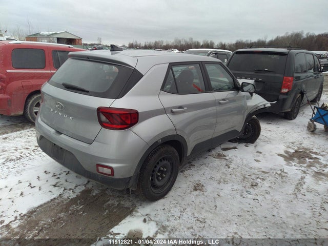 Hyundai Venue Essential Auto Ivt 2021 KMHRB8A32MU094580 Image 4