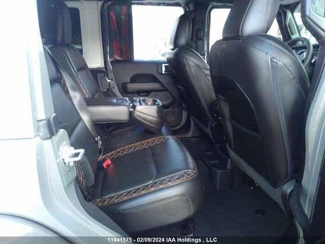 1C4HJXEG6PW506650 Jeep Wrangler Sahara