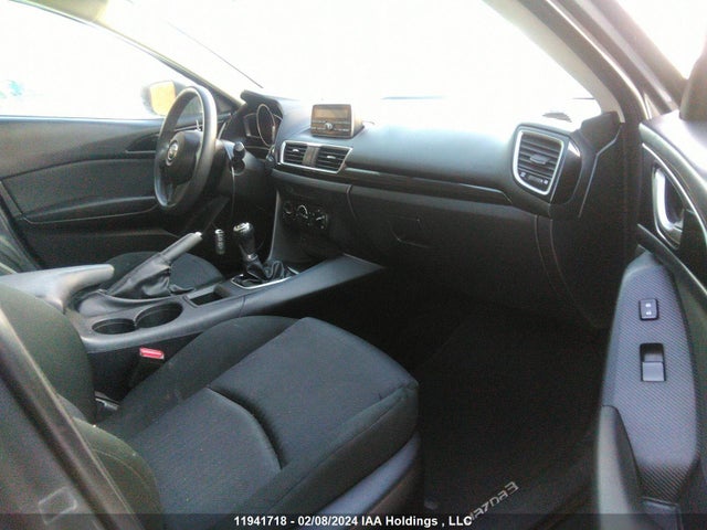 3MZBM1U70FM199001 Mazda MAZDA3