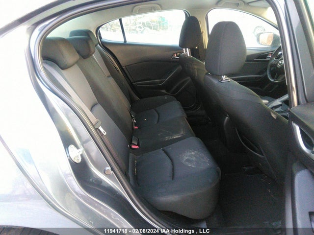 3MZBM1U70FM199001 Mazda MAZDA3