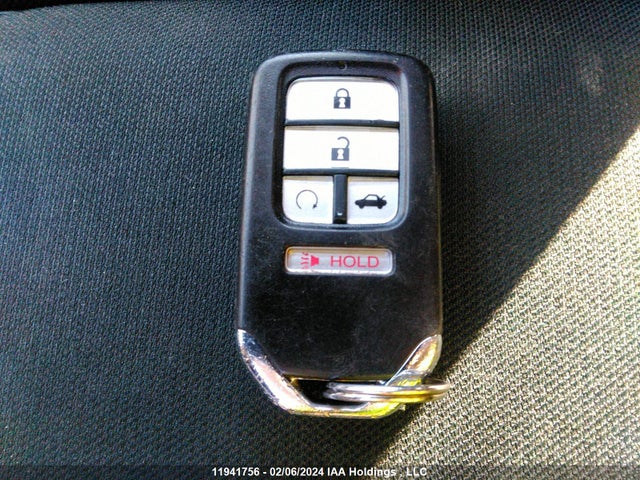 2016 HONDA CIVIC SEDAN VIN: 2HGFC1F43GH110386