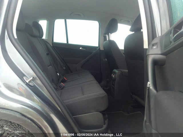 WVGKV3AX5EW583060 Volkswagen TIGUAN S