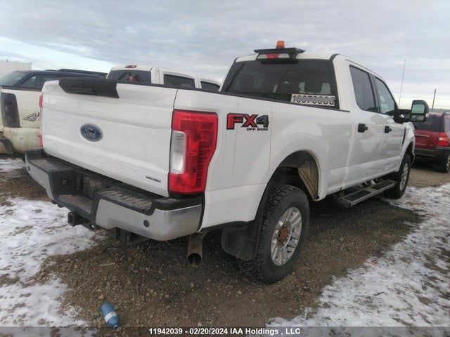 Ford F250 Super Duty 2018 1FT7W2B63JEB00074 Image 4