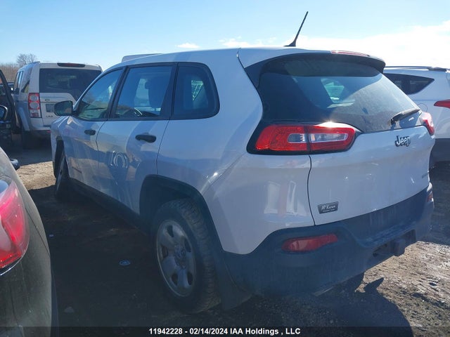 1C4PJLAS7EW189117 Jeep Cherokee Sport