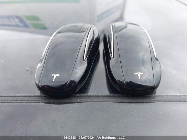 5YJSA1E21GF127583 Tesla MODEL S