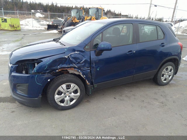 Chevrolet Trax 2014 3GNCJKEB2EL135529 Image 2