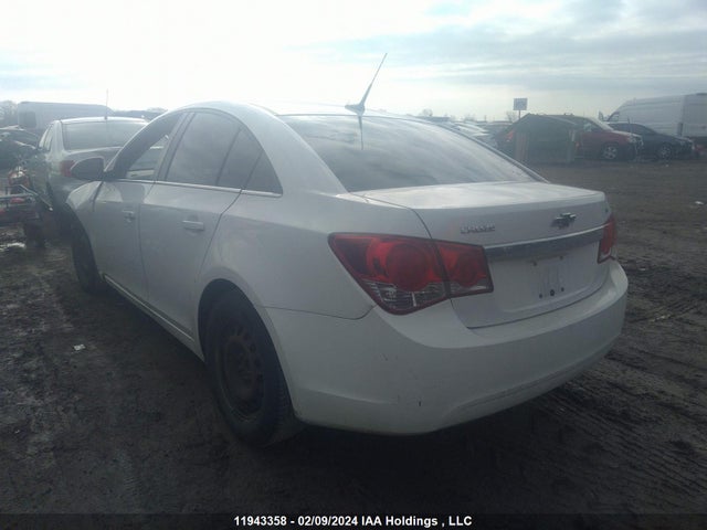 Chevrolet Cruze 2014 1G1PC5SB6E7203418 Image 3