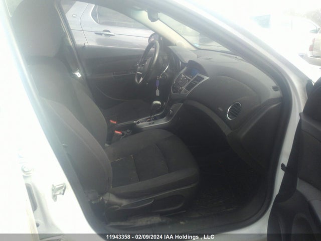 Chevrolet Cruze 2014 1G1PC5SB6E7203418 Image 5